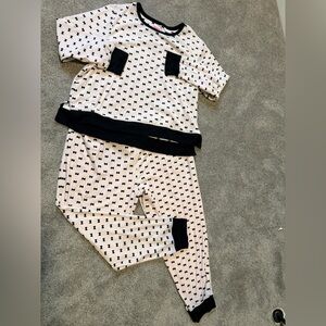 Kate Spade Cozy lounge set Plus Size Pink and Black Bow Print with POCKETS